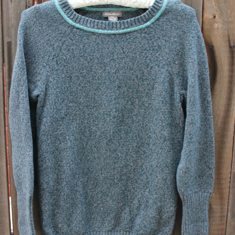 Eddie Bauer blue/green pullover sweater